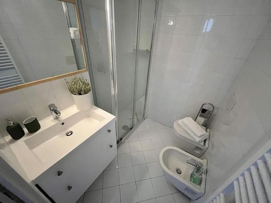 2-Bedroom Flat In The Heart Of Bergamo City Centre Exterior photo